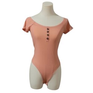 It'S Ribbed Button Front Pink Short Sleeve Bodysuit Size Medium